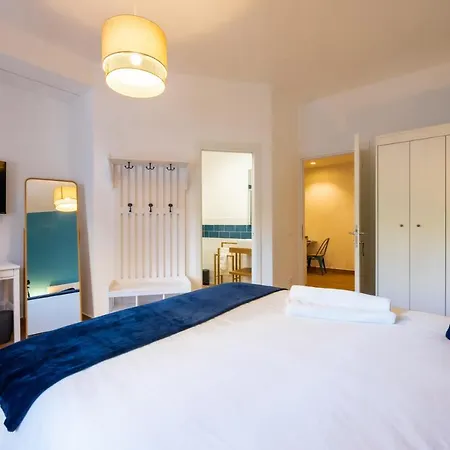 Across The Bed & Breakfast 4*